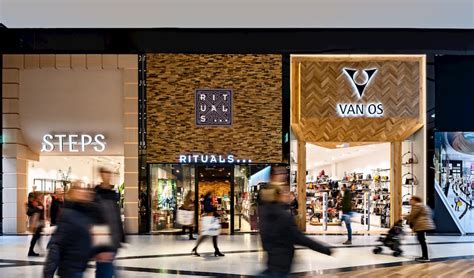 Westfield mall hours - Mall Hours: Monday to Saturday: 10am - 9pm Sunday: 12pm - 6pm Mall Walking Hours: Monday to Saturday: 9am (Call to confirm due to COVID-19) Sunday: 11am (Call to confirm due to COVID-19) Floors: 2 View Mall Map Westfield Countryside is a super-regional indoor shopping center located on Florida's Gulf Coast, Westfield Countryside is just …